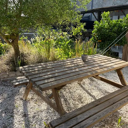 Charmante Maisonnette Proximite Cite Medievale Et Bords De Rance Casa vacanze *